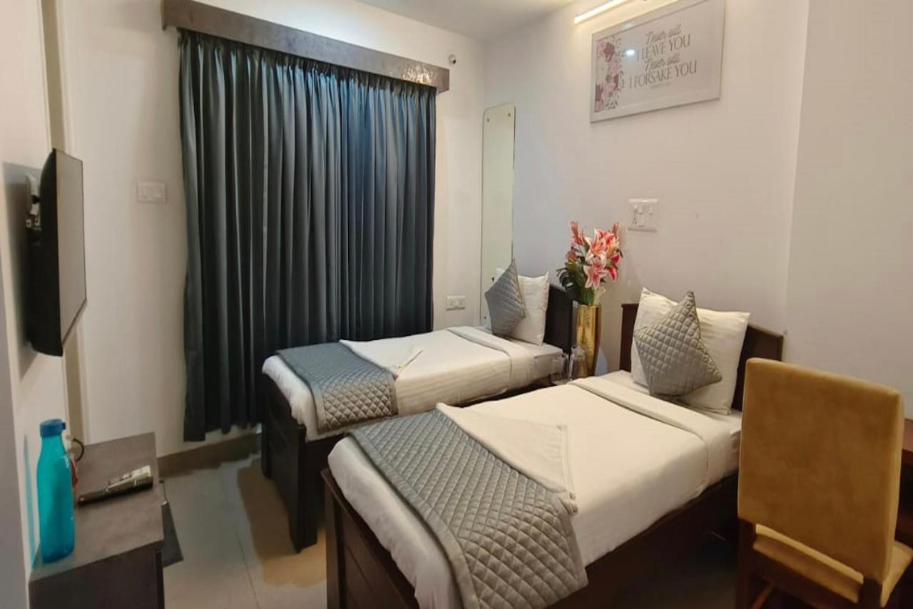 Yahweh Suites Bengalúr Exteriér fotografie